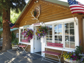 Log Cabin Motel
