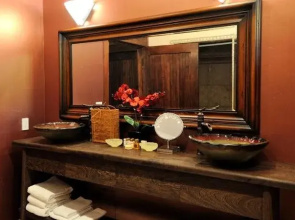Swan River Inn