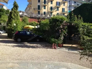 Hotel Villa Maria & Apartment