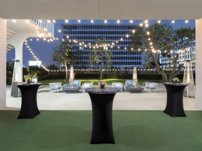 Hyatt Regency Los Angeles International Airport