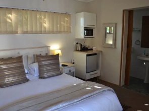 Appleby's Guest House