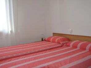 Spacious Apartment Close to the Beach