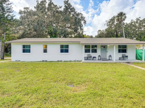 Game Room, Yard: Home 3 Mi to Daytona Beach!