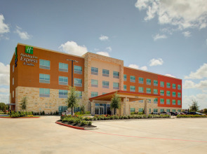 Holiday Inn Express & Suites Houston NW - Cypress Grand Pky by IHG