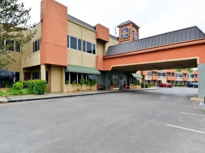 Best Western Plus Lawton Hotel & Convention Center