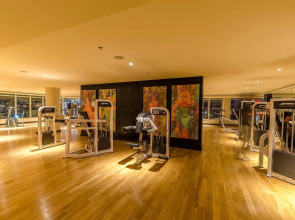 Nuran Marina Serviced Residences