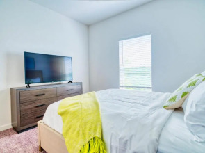 Deluxe One Bedroom Apartment