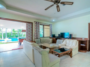 Baan So Nice Chill Out Pool Villa
