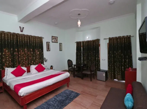 OYO 15170 Maa Gauri Resort