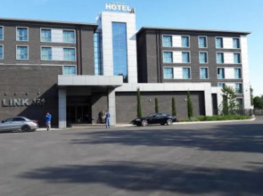 Link124 Hotel