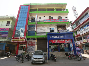 OYO 23293 Hotel Dev Residency