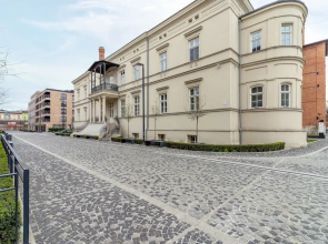 Browar Lubicz Apartments by Renters