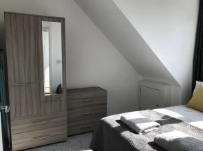 Carvetii - Edward House-C 2 Dbl bed 2nd floor flat