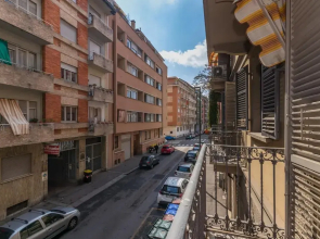 Appartamento in Piazza Adriano in Zona Cenisia