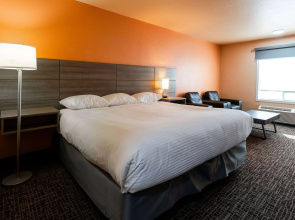 Ramada by Wyndham Cranbrook