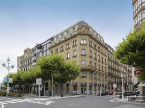 Apartment La Concha Suite 2 by FeelFree Rentals