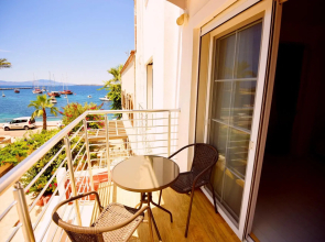 Bumerang Suite Hotel