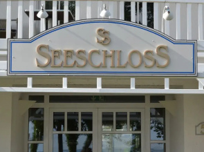 Villa Seeschloss (Strandpromenade Binz)