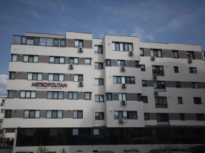 Metropolitan Iassium Luxury Suites