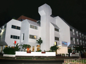 Abad Fort