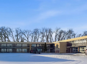 Devils Lake Inn By OYO Near Devils Lake Regional Airport