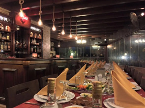 Queen Boutique Hotel