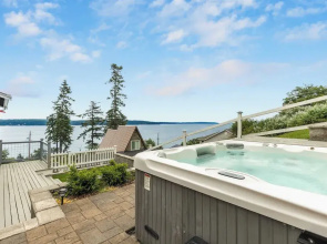The Lookout at Crane's Landing by Avantstay