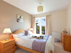18 Tai Newydd