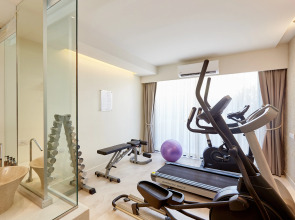 Отель Bandara Beach Resort, Phuket