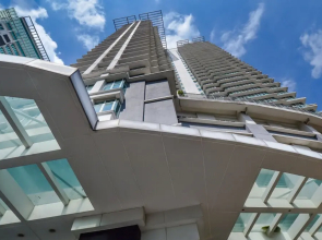 OYO Home 527 Lavish 2BR Dua Sentral