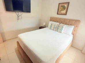 Jaco Bay 8th Floor Unit