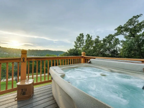 Hot Tub & Fire Pit! Lake-view Home in Blue Eye