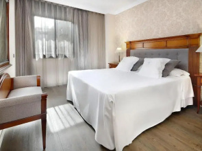 Aparthotel Hispanos 7 Suiza