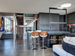 Luxe Haus