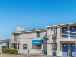 Motel 6 Lancaster, TX - DeSoto - Lancaster