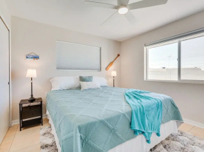 Furnished Patio + Pool: Lake Havasu City Getaway!