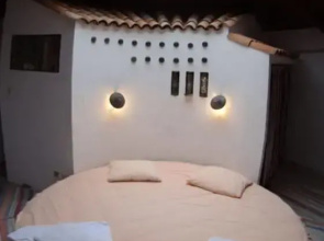 The Round House