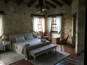 Urla Ciftlik Otel