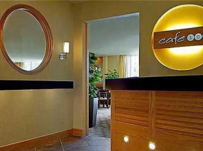 Holiday Inn Harbourview Halifax