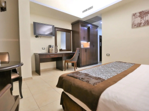 Hisham Hotel