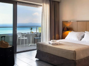 Ostria Sea Side Hotel