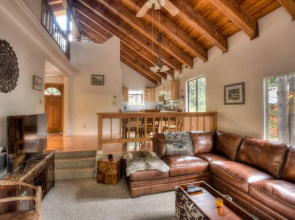 Glacier Forest Getaway HOA Access!