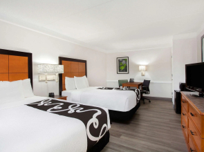 Baymont by Wyndham Fort Myers Central