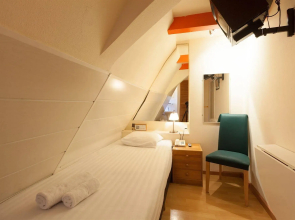 Townhouse Hotel