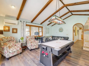 Private Blue Ridge Retreat: Hot Tub & Pool Table!
