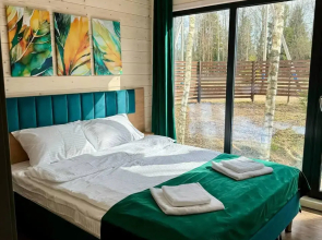 My doma - Zerkal'niy les