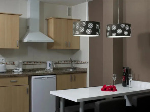 Playaolid Suites & Apartments