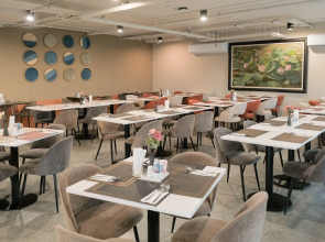 Simplestay Chatuchak, Surestay Collection By Best Western