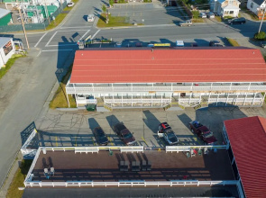Captain's Choice Motel