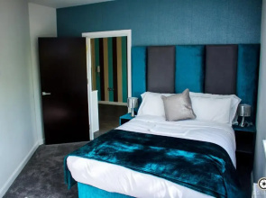 Luxustay Milburn House